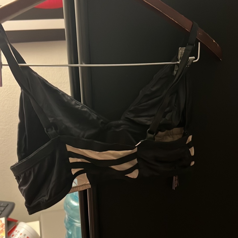 Bralette - Picture 3 of 3